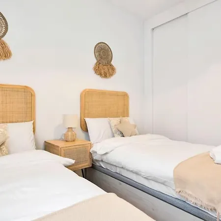 Apartamento Estilo Nordico Con Piscina En - Garden 4 1a * Estepona