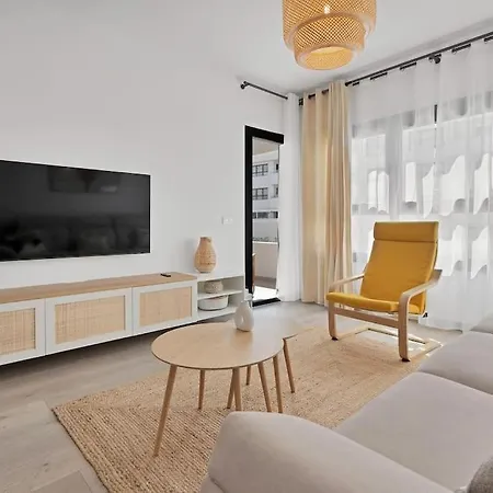 Appartement Apartamento Estilo Nordico Con Piscina En - Garden 4 1a *